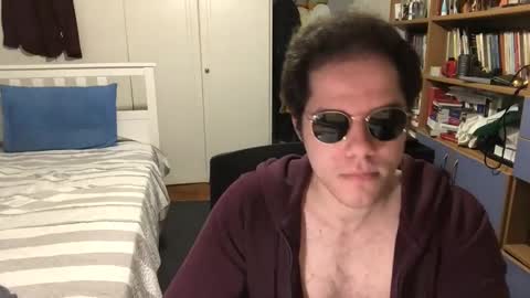 Snapshot of nongay379444 chatting on December 19, 2024, 9:28 pm nongay379444 online show from December 19, 2024, 9:28 pm