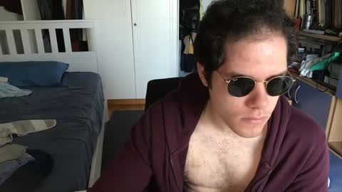 Snapshot of nongay379444 chatting on December 20, 2024, 8:28 am nongay379444 online show from December 20, 2024, 8:28 am