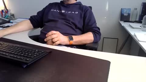 Ralle online show from January 11, 2026, 1:38 pm