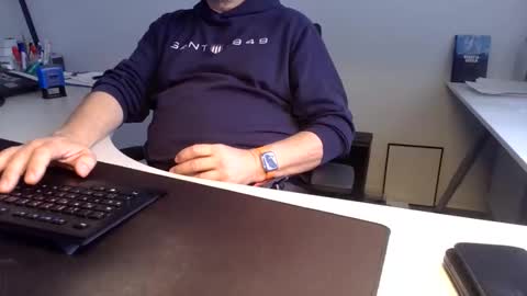 Ralle online show from January 18, 2026, 12:09 pm