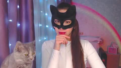 Send message when u here online show from October 12, 2025, 3:27 am