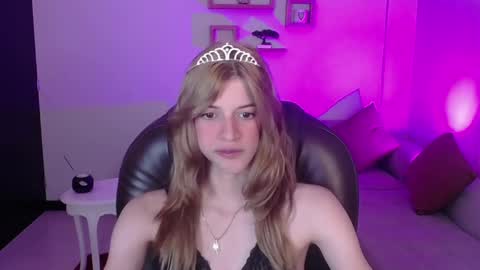 Nora online show from January 24, 2025, 7:28 pm