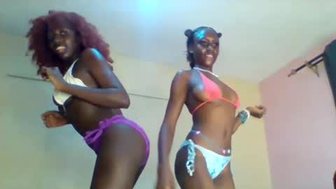 Snapshot of norababy20 chatting on April 27, 2026, 3:48 am Norababy20 online show from April 27, 2026, 3:48 am