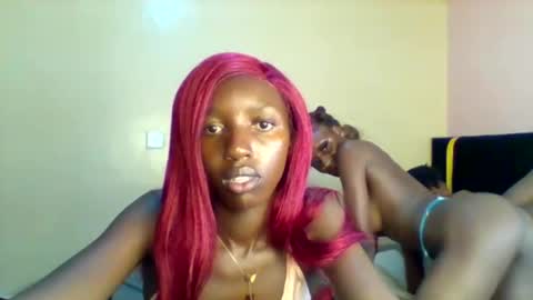 Snapshot of norababy20 chatting on April 28, 2026, 4:01 pm Norababy20 online show from April 28, 2026, 4:01 pm