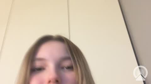 Eva online show from January 12, 2025, 10:43 pm