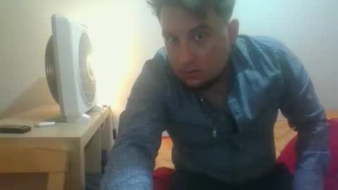 nordikwhitejj online show from October 4, 2025, 9:02 pm