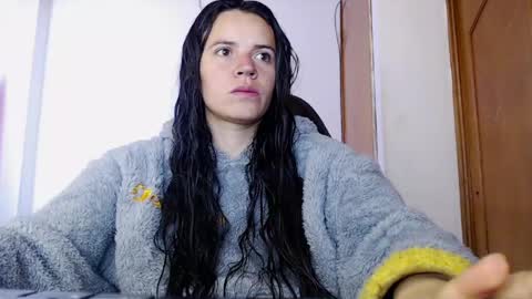 Snapshot of noreen_ chatting on May 10, 2026, 1:05 pm noreen_ online show from May 10, 2026, 1:05 pm