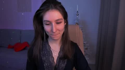 Hazel online show from February 20, 2025, 9:42 pm