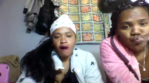 Snapshot of nosminah01 chatting on September 9, 2025, 6:13 am nosminah01 online show from September 9, 2025, 6:13 am