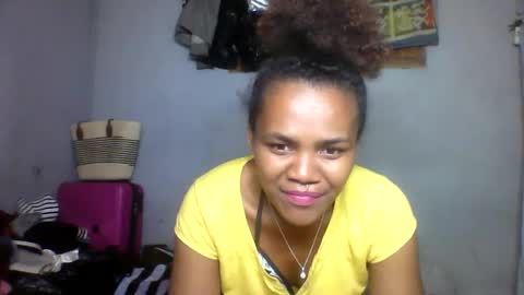 Snapshot of nosminah01 chatting on September 18, 2025, 8:00 pm nosminah01 online show from September 18, 2025, 8:00 pm