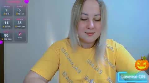 hi glad to chat online show from October 31, 2025, 7:09 am