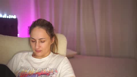 Tina online show from December 4, 2024, 5:38 am