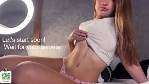 notecarret online show from April 18, 2026, 6:23 pm