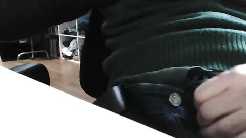 noux69 online show from December 19, 2024, 2:35 pm