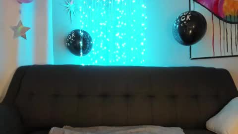 Snapshot of novaharper chatting on February 14, 2025, 6:34 am Nova Harper online show from February 14, 2025, 6:34 am