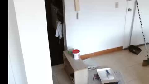 novaperotti online show from September 24, 2025, 4:54 pm