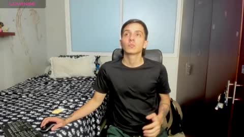 Noxx  online show from November 22, 2025, 11:26 pm