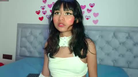 Snapshot of nubesnubladas chatting on February 9, 2026, 3:21 am NubesNubladas online show from February 9, 2026, 3:21 am