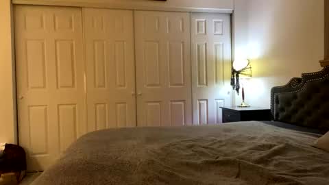 numb_nut_ online show from January 7, 2026, 3:20 am