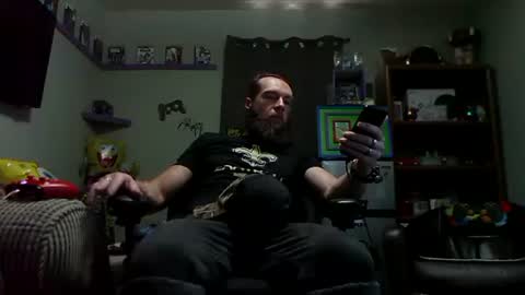 Awwwww Hey Sweetie Pies. Welcome To The Sweetie Pie Lounge. Enjoy The Dad-Cast. SweetCorny Fun-loving Dad Talk. online show from September 27, 2025, 8:25 pm