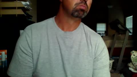 Snapshot of nvrenuff1979 chatting on September 25, 2025, 11:36 am nvrenuff1979 online show from September 25, 2025, 11:36 am