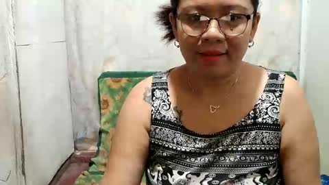 I am your angel online show from December 12, 2024, 1:32 am