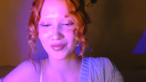 Snapshot of nyra_thira chatting on October 11, 2025, 9:13 pm nyra_thira online show from October 11, 2025, 9:13 pm