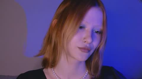 Snapshot of nyra_thira chatting on November 7, 2025, 5:13 pm nyra_thira online show from November 7, 2025, 5:13 pm