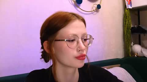Snapshot of nyra_thira chatting on June 16, 2026, 12:46 am nyra_thira online show from June 16, 2026, 12:46 am