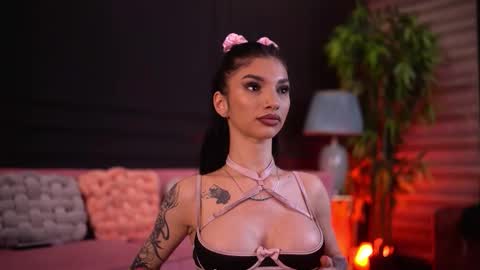 Snapshot of nyssasky chatting on February 7, 2026, 6:44 pm Nyssa online show from February 7, 2026, 6:44 pm