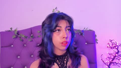   online show from December 10, 2024, 11:11 am