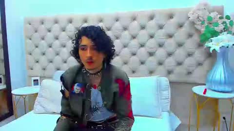 nyxaether online show from September 17, 2025, 4:25 am