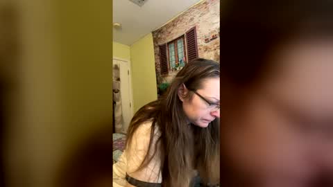 VegasGirl online show from January 5, 2026, 11:19 pm