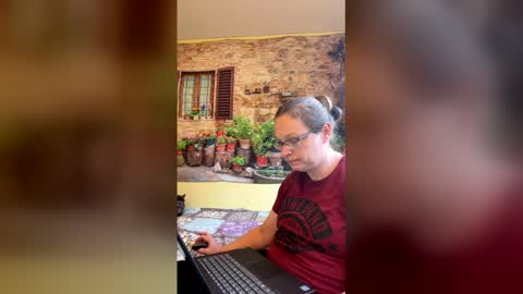 VegasGirl online show from April 27, 2026, 12:19 am