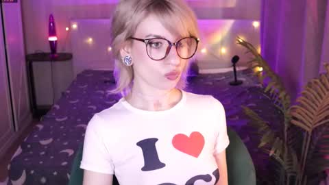 Moonlight online show from March 19, 2026, 8:07 am