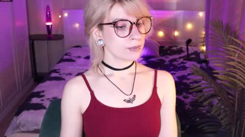 Moonlight online show from April 7, 2026, 7:53 am