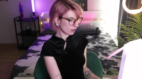 Moonlight online show from May 23, 2026, 12:53 pm
