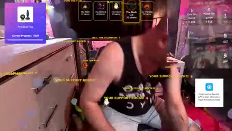 Snapshot of obsidian_stallion chatting on October 19, 2025, 1:17 am Obsidian stallion online show from October 19, 2025, 1:17 am