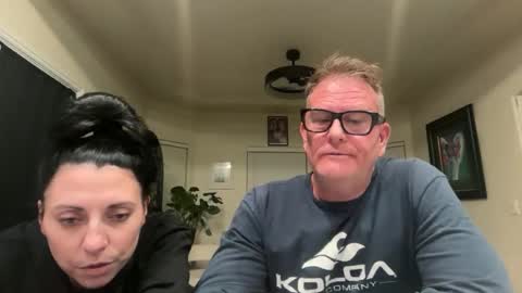 SimplyUs online show from October 15, 2025, 4:56 am