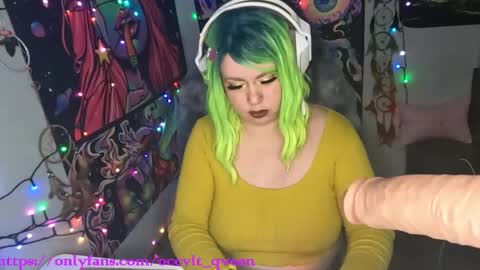 occvlt qveen online show from March 2, 2025, 7:43 am