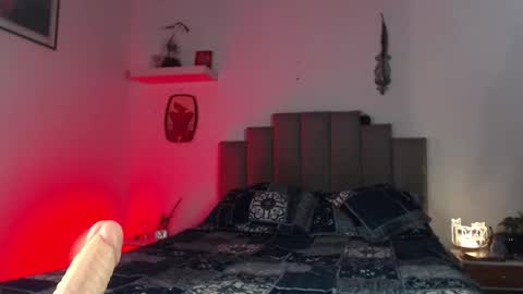 octavia blom online show from September 18, 2025, 1:18 am