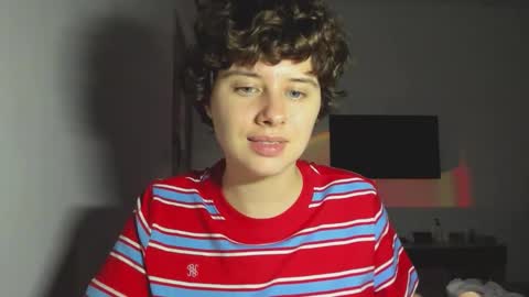 Evie online show from February 1, 2026, 10:47 am