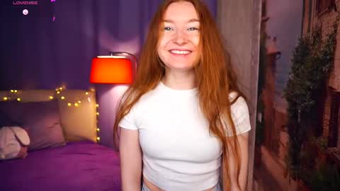 Lucy night Alice and Gven day online show from February 11, 2025, 6:11 pm