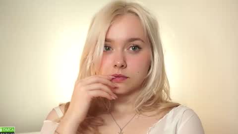 Snapshot of odelynbrower chatting on November 9, 2025, 8:51 pm Alice online show from November 9, 2025, 8:51 pm