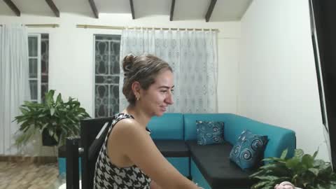 Val online show from December 28, 2024, 12:36 am