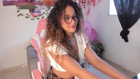 Odette  online show from October 14, 2025, 1:23 pm