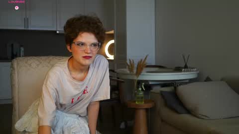 Snapshot of odettechurchwell chatting on June 28, 2026, 4:07 am Eli online show from June 28, 2026, 4:07 am