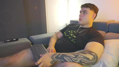 Snapshot of odin_blake chatting on February 21, 2025, 2:50 am ODIN online show from February 21, 2025, 2:50 am
