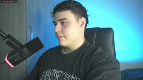 Snapshot of odin_blake chatting on March 11, 2025, 2:10 am ODIN online show from March 11, 2025, 2:10 am