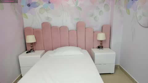 Snapshot of odtte_sweet chatting on June 1, 2026, 12:07 pm Mia online show from June 1, 2026, 12:07 pm